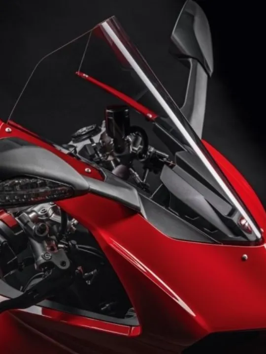 Windscreens and fairings